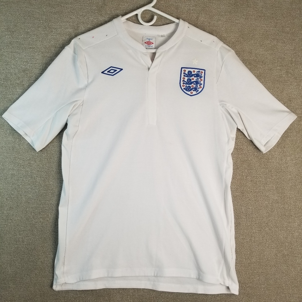 UMBRO England 2010-12 Home Football Jersey Shirt Soccer Sz 40 Large (C26)